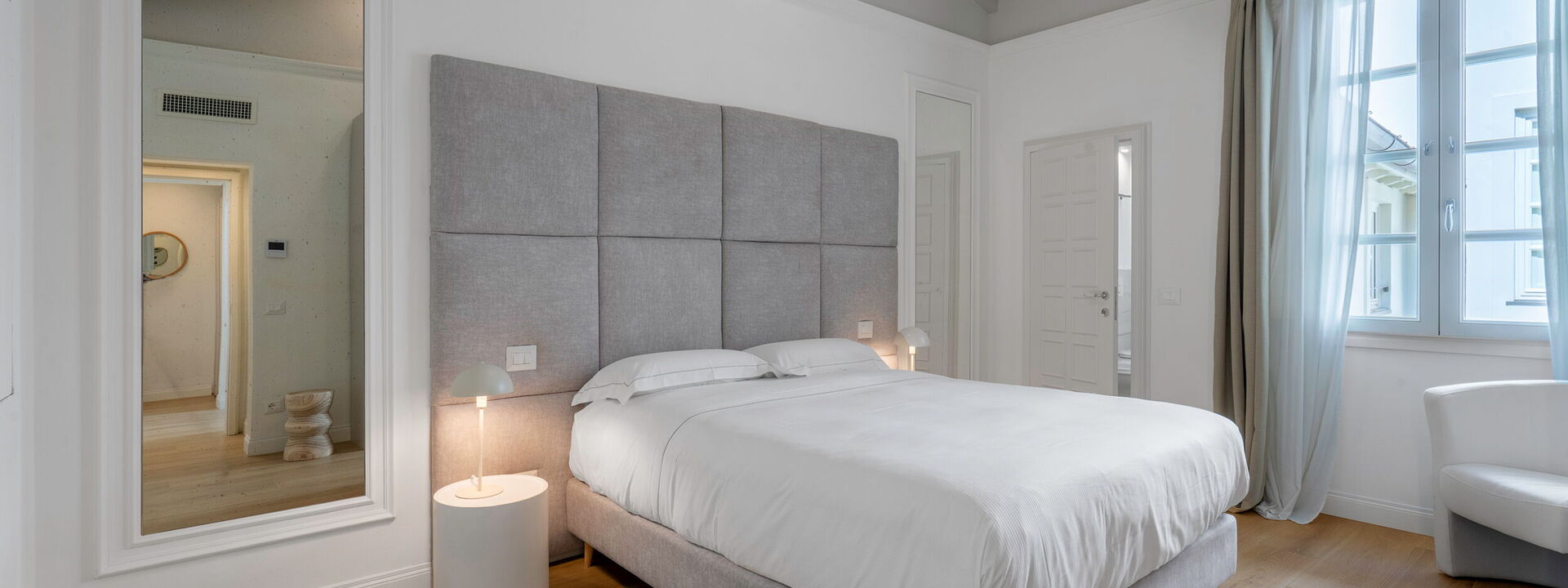 Elegant Apartments Near The Duomo - Deservi Elegant Apt. Machiavelli: Frühling, Herbst, Schlafzimmer, Sommer, Winter