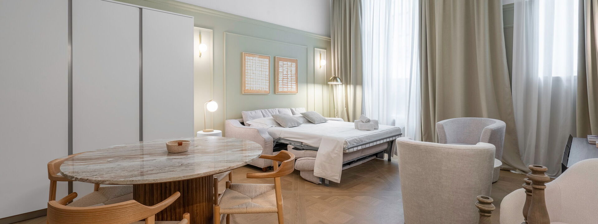 Elegant Apartments Near The Duomo - Deservi Elegant Apt. Donatello: Frühling, Herbst, Küche, Sommer, Winter, Wohnzimmer