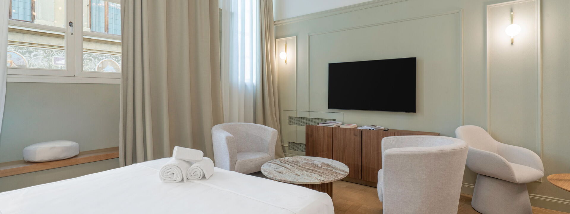 Elegant Apartments Near The Duomo - Deservi Elegant Apt. Donatello: Frühling, Herbst, Küche, Sommer, Winter, Wohnzimmer