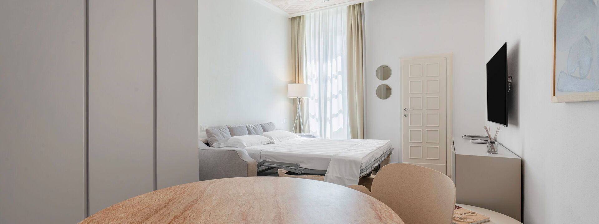 Elegant Apartments Near The Duomo - Deservi Elegant Apt. Boccaccio: Automne, Cuisine, Été, Hiver, Printemps, Salon