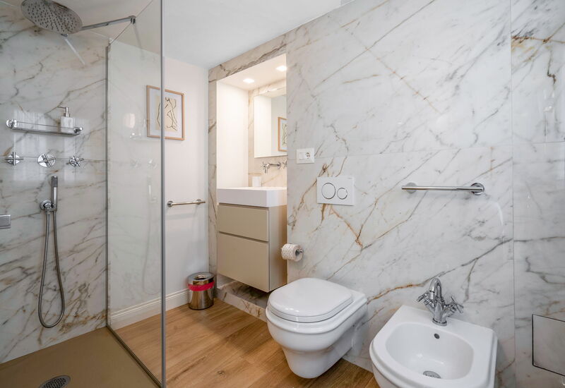 Elegant Apartments Near The Duomo - Deservi Elegant Apt. Giotto: Automne, Été, Hiver, Printemps, Salle de bain