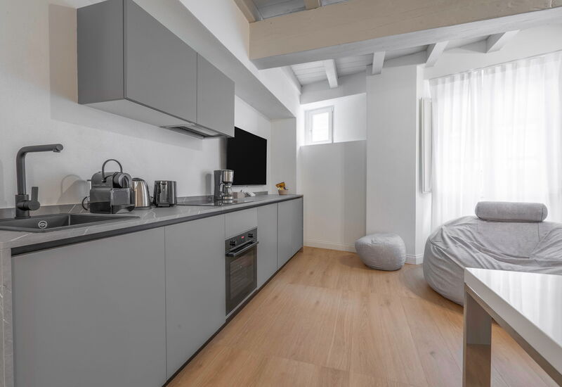 Elegant Apartments Near The Duomo - Deservi Elegant Apt. Brunelleschi: Automne, Cuisine, Été, Hiver, Printemps, Salon