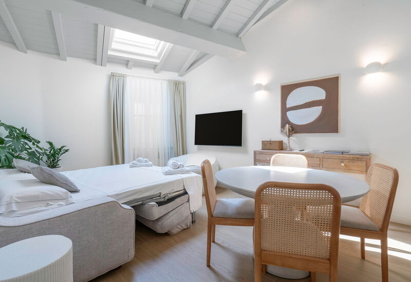 Elegant Apartments Near The Duomo - Deservi Elegant Apt. Leonardo: Automne, Cuisine, Été, Hiver, Printemps, Salon