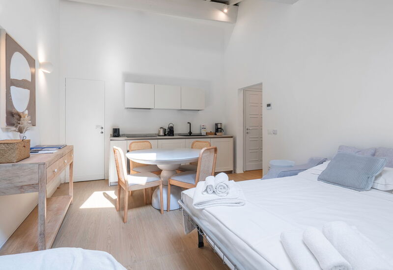 Elegant Apartments Near The Duomo - Deservi Elegant Apt. Leonardo: Automne, Cuisine, Été, Hiver, Printemps, Salon