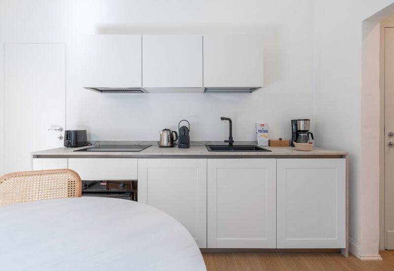 Elegant Apartments Near The Duomo - Deservi Elegant Apt. Leonardo: Automne, Cuisine, Été, Hiver, Printemps, Salon