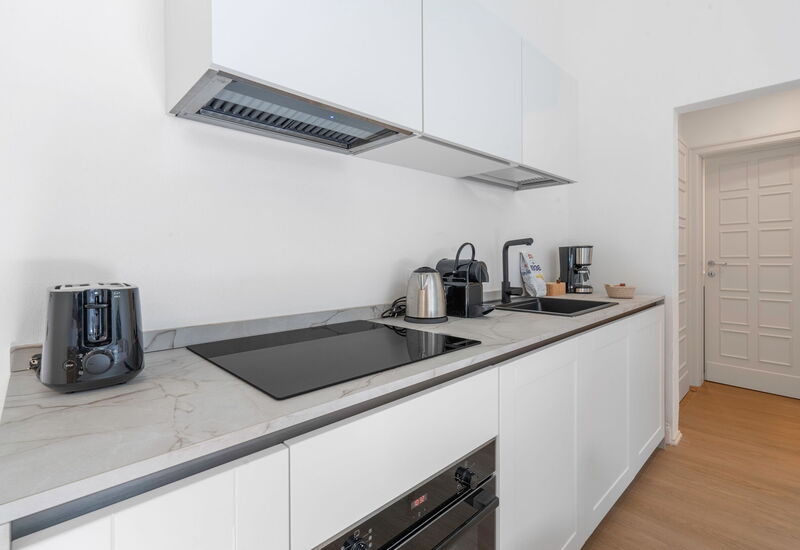 Elegant Apartments Near The Duomo - Deservi Elegant Apt. Leonardo: Automne, Cuisine, Été, Hiver, Printemps, Salon