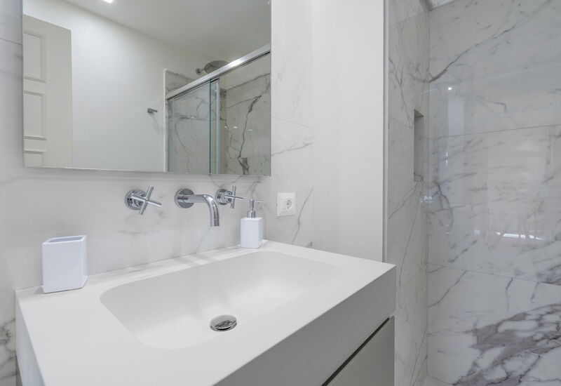 Elegant Apartments Near The Duomo - Deservi Elegant Apt. Leonardo: Automne, Été, Hiver, Printemps, Salle de bain