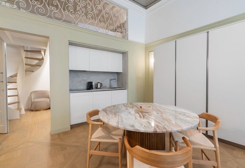 Elegant Apartments Near The Duomo - Deservi Elegant Apt. Donatello: Automne, Cuisine, Été, Hiver, Printemps, Salon