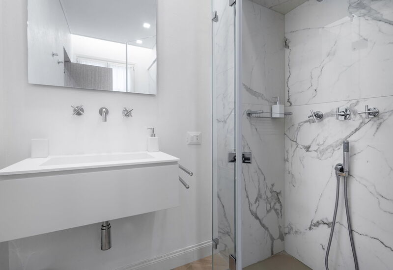 Elegant Apartments Near The Duomo - Deservi Elegant Apt. Dante: Automne, Été, Hiver, Printemps, Salle de bain