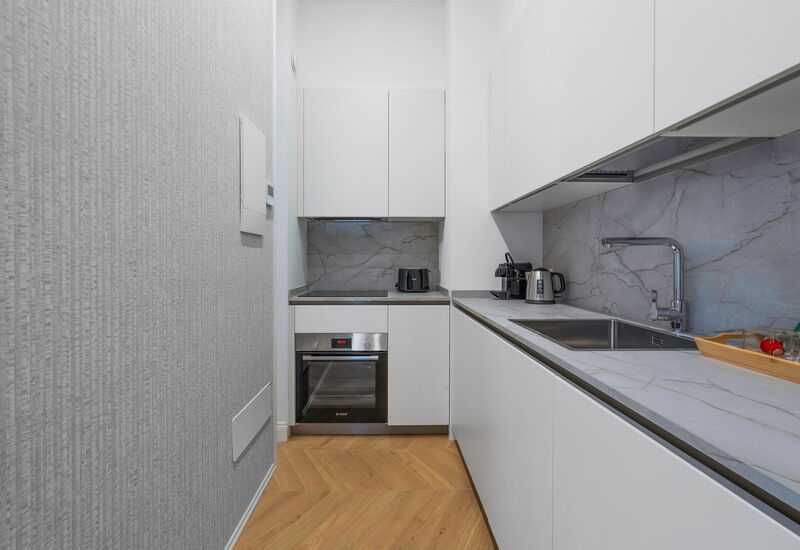 Elegant Apartments Near The Duomo - Deservi Elegant Apt. Dante: Automne, Cuisine, Été, Hiver, Printemps, Salon