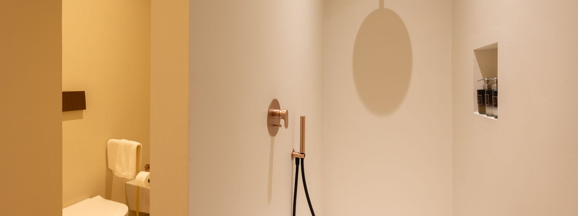 Palazzo Villani Lubelli: Autunno, Bagno, Estate, Primavera