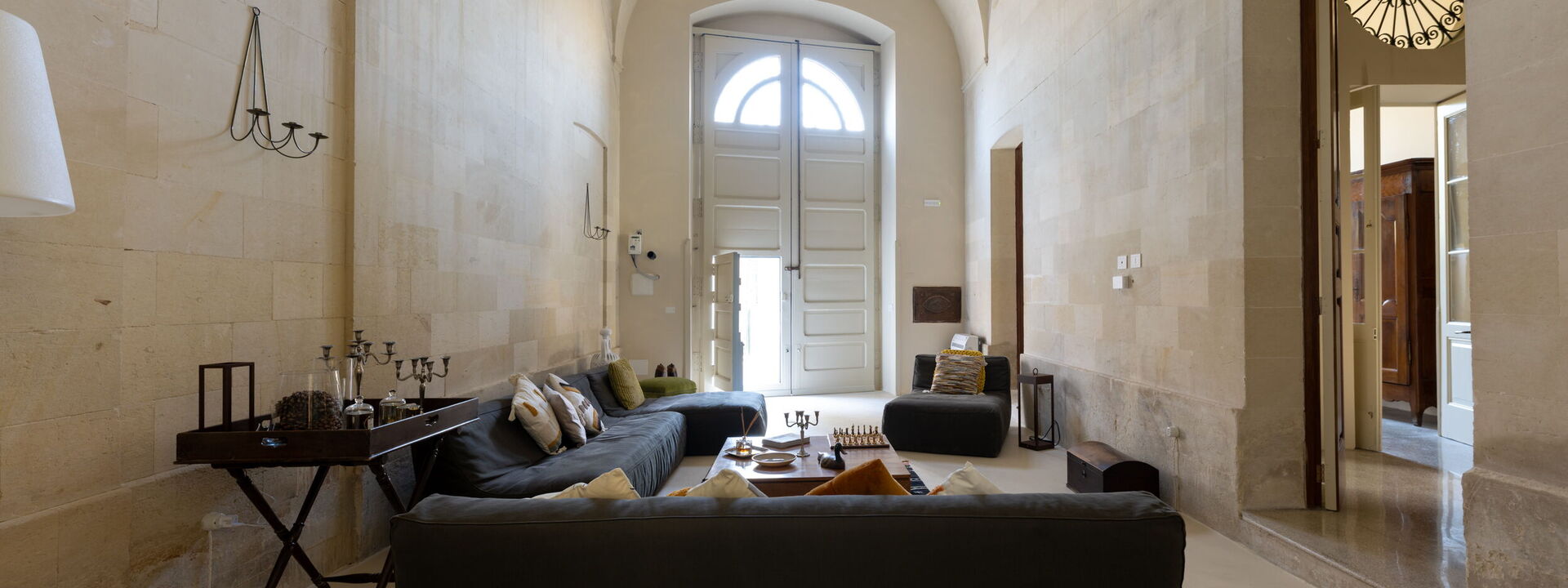 Palazzo Villani Lubelli: Autunno, Estate, Primavera, Soggiorno