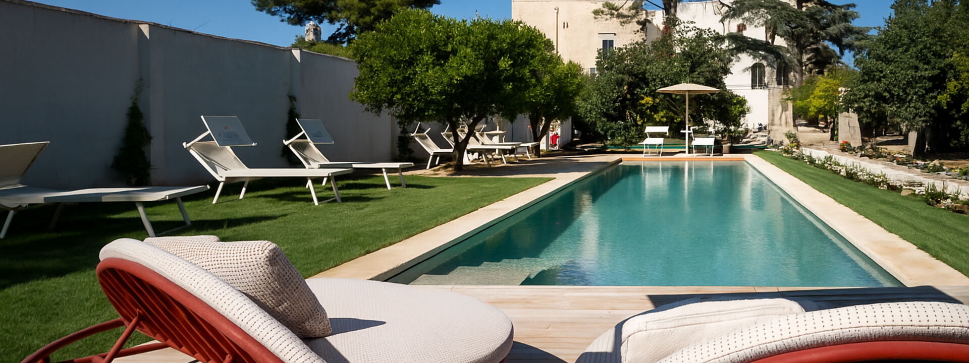 Palazzo Villani Lubelli: Autunno, Estate, Esterni, Piscina, Primavera