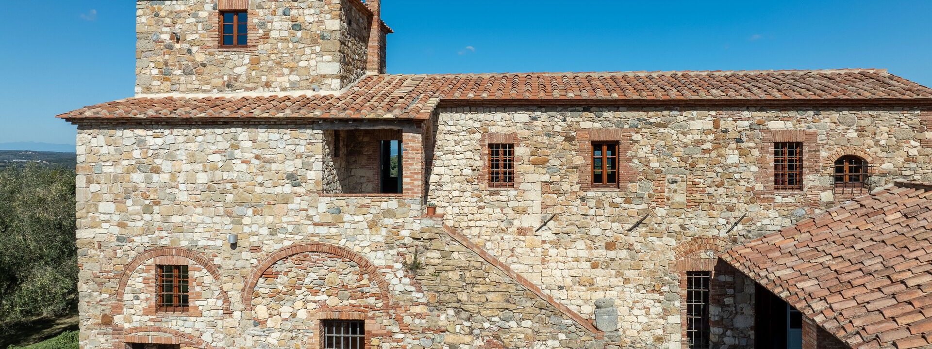 Il Gabbro, Luxury Experience: Frühling, Haupteingang, Herbst, Sommer