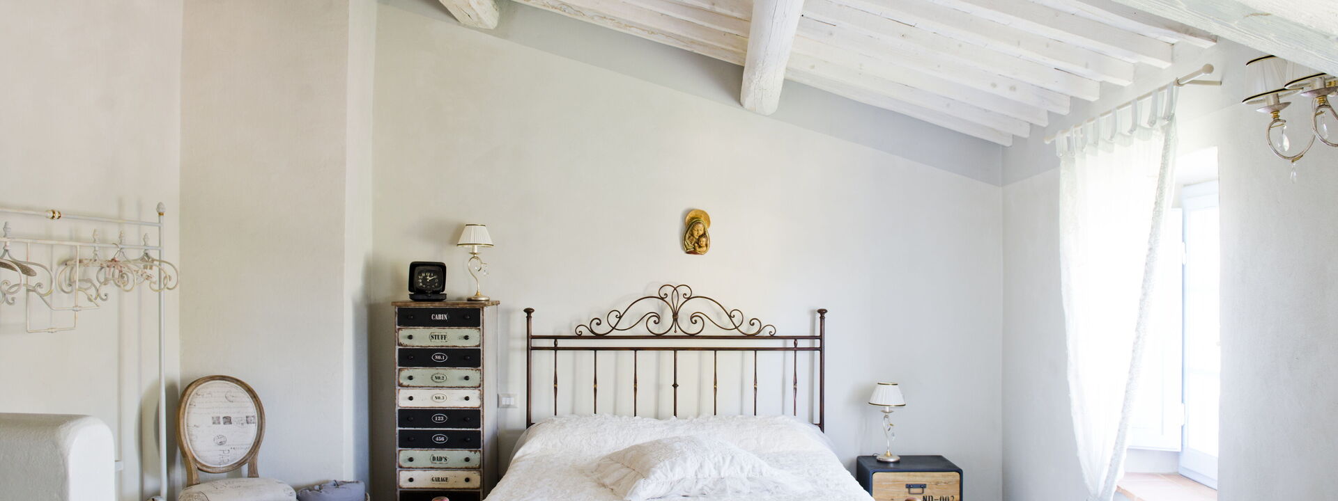 Le Tre Virtù Luxury Relais, Private Pool, Mugello: Autunno, Camera da letto, Estate, Primavera