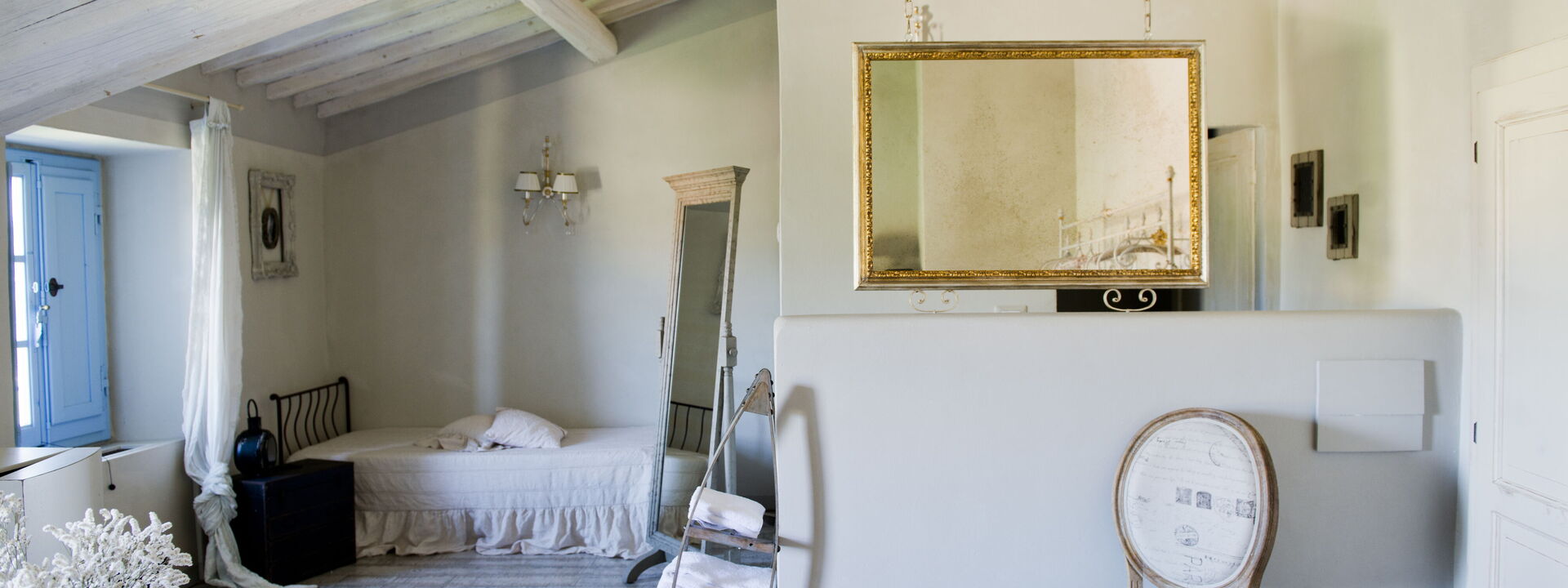 Le Tre Virtù Luxury Relais, Private Pool, Mugello: Autunno, Camera da letto, Estate, Primavera