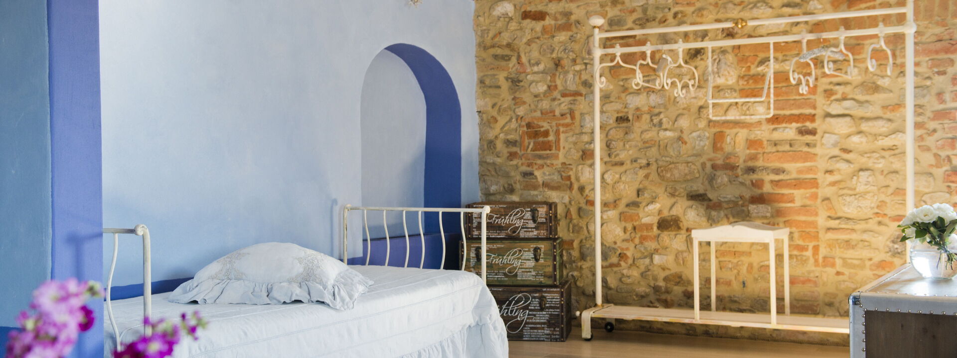 Le Tre Virtù Luxury Relais, Private Pool, Mugello: Autunno, Camera da letto, Estate, Primavera