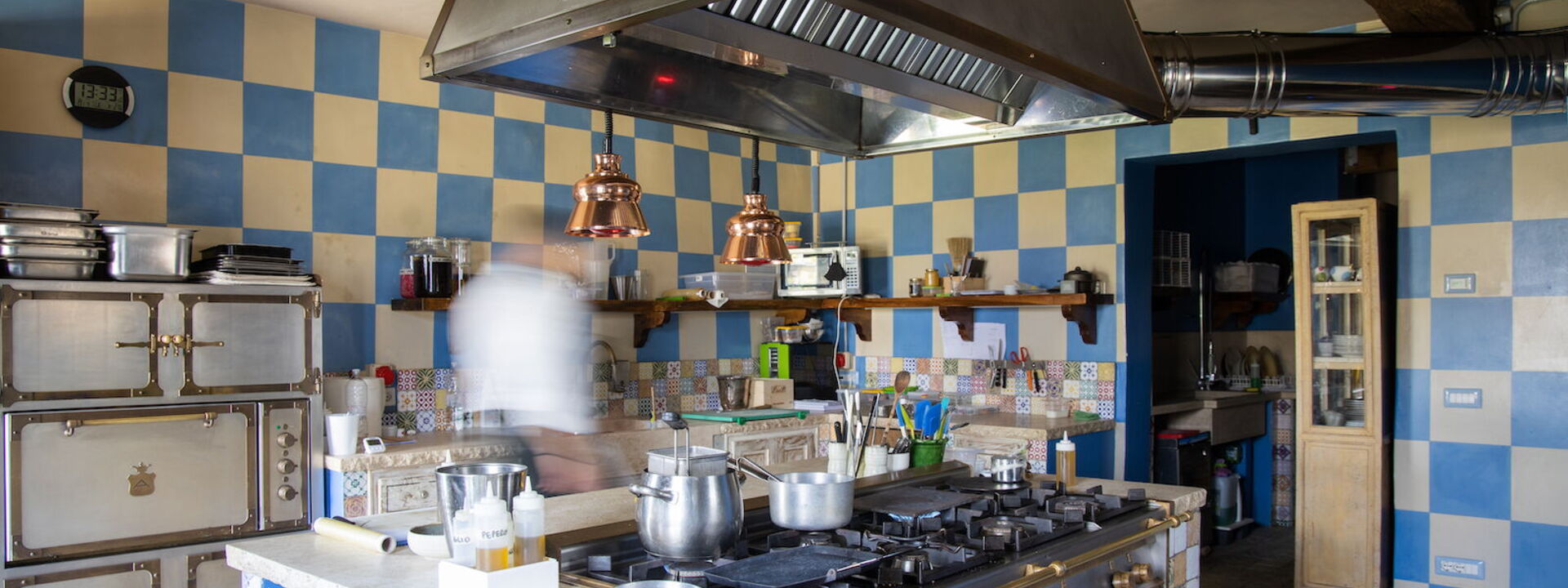 Le Tre Virtù Luxury Relais, Private Pool, Mugello: Autunno, Cucina, Estate, Primavera