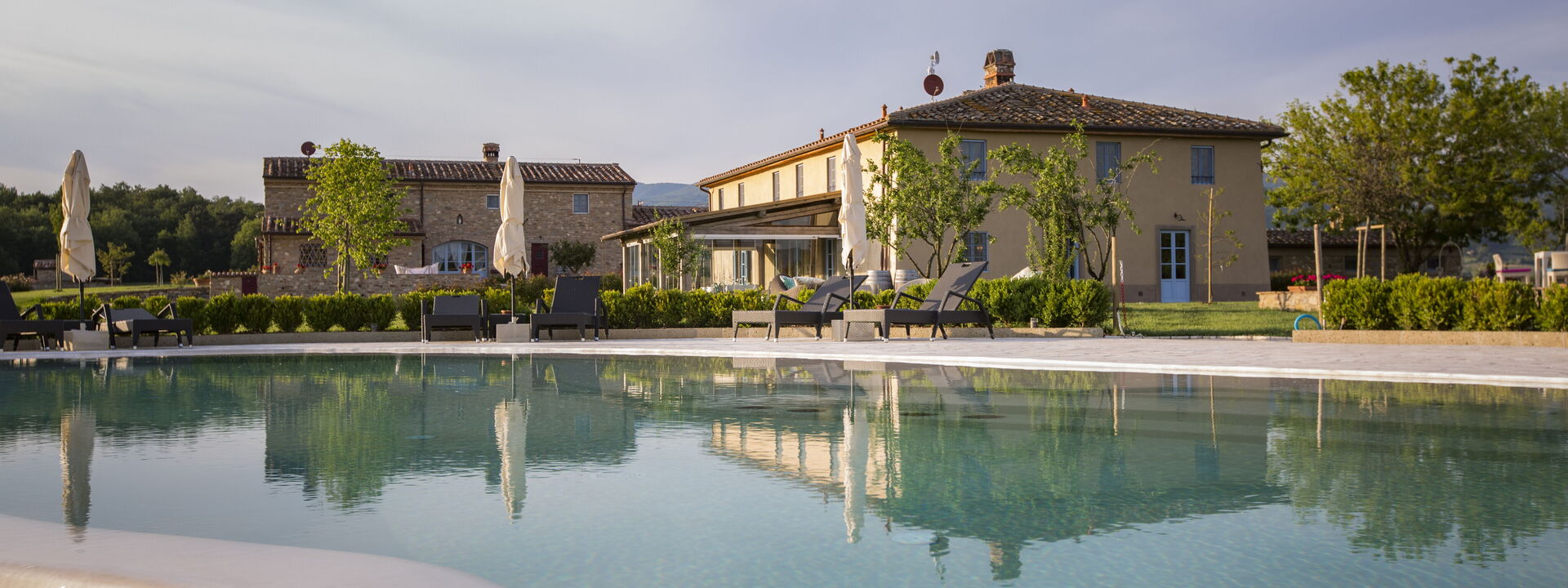 Le Tre Virtù Luxury Relais, Private Pool, Mugello: Autunno, Estate, Esterni, Primavera