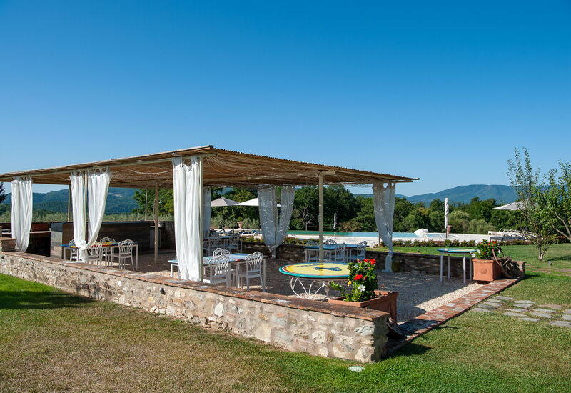 Le Tre Virtù Luxury Relais, Private Pool, Mugello: Frühling, Garten, Herbst, Sommer