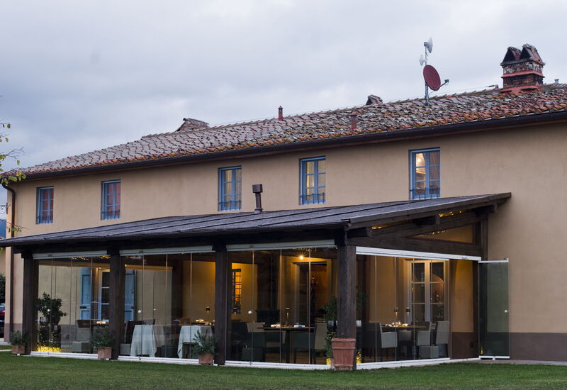 Le Tre Virtù Luxury Relais, Private Pool, Mugello: Balkon / Terrasse / Patio, Frühling, Herbst, Sommer