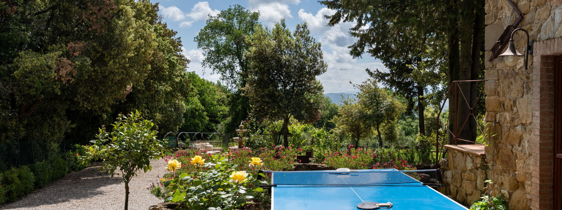 Villa la Cerbaina: Activities, Building Exterior, Garden