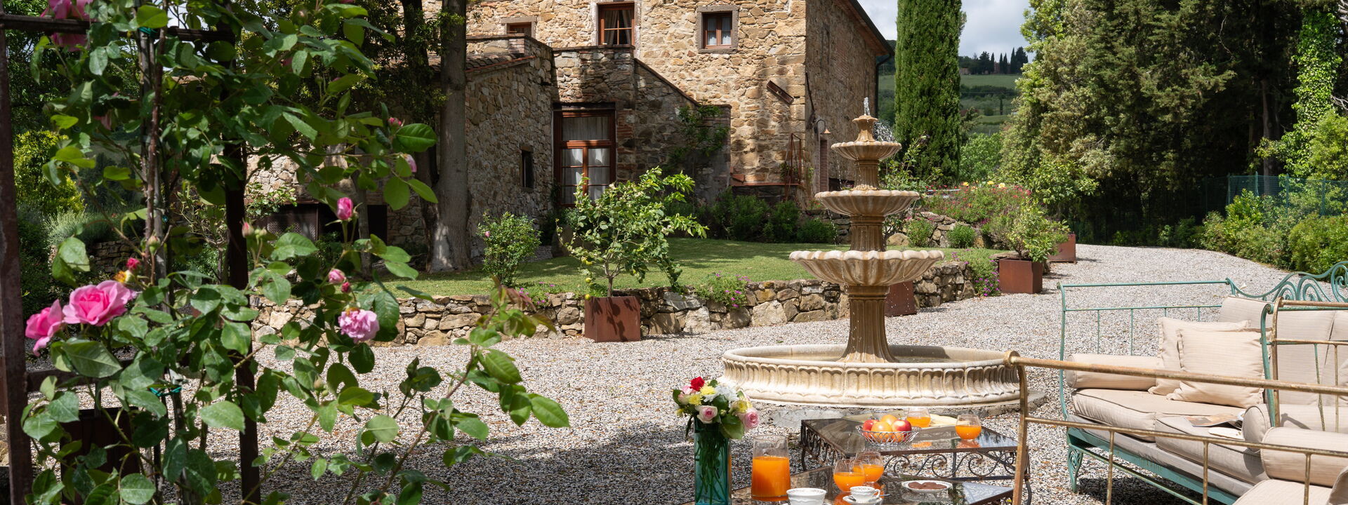 Villa la Cerbaina: Building Exterior, Garden, Outdoor