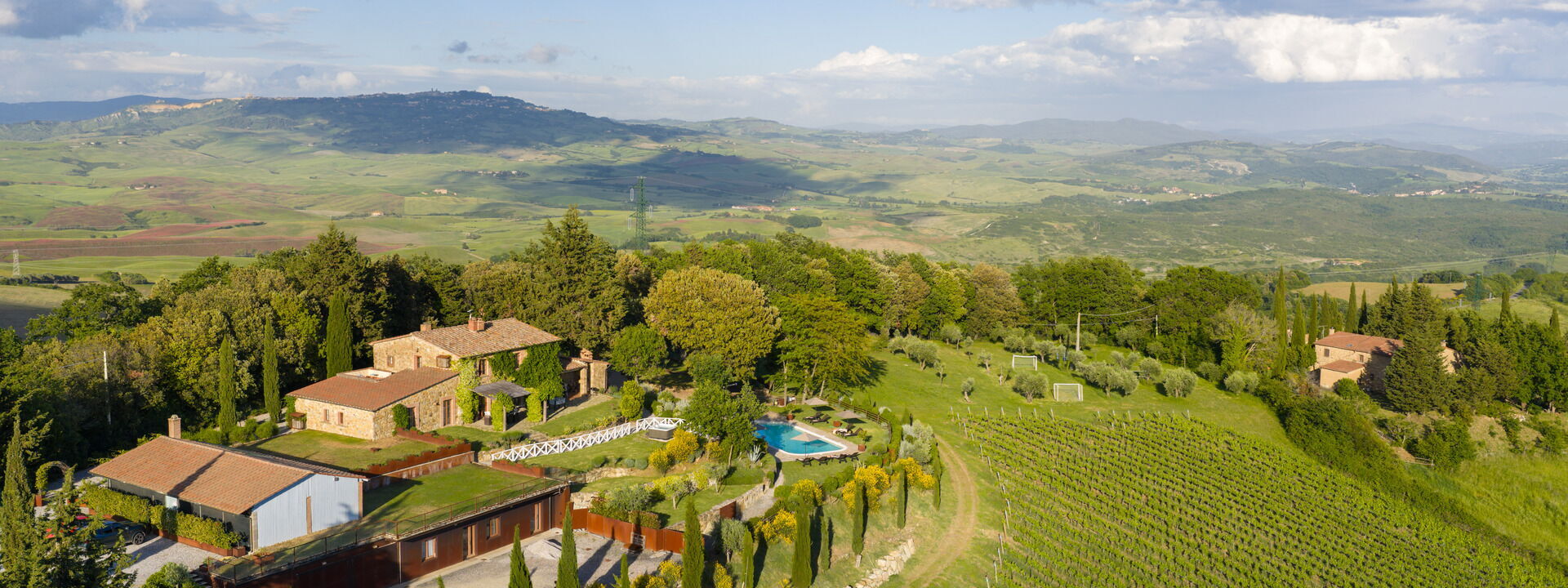Villa la Cerbaina: Building Exterior, Garden, Pool, Scenic View