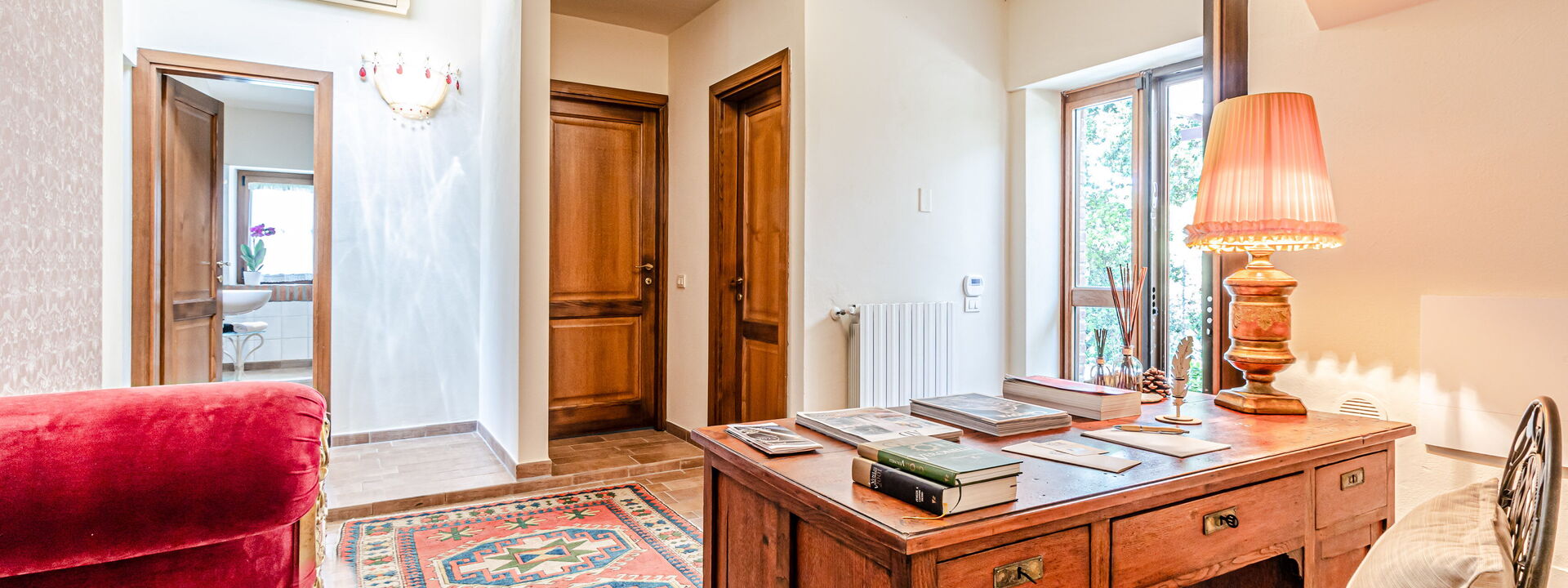 Villa la Cerbaina: Ground Floor entrance / study
