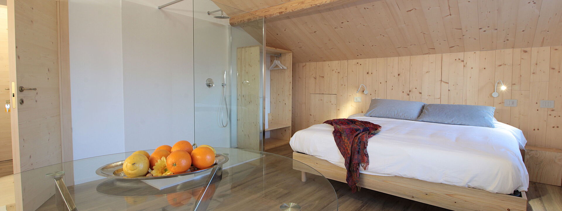 Villa Dolce Bacio, Pool and Spa, Valdobbiadene: Autunno, Camera da letto, Estate, Inverno, Primavera