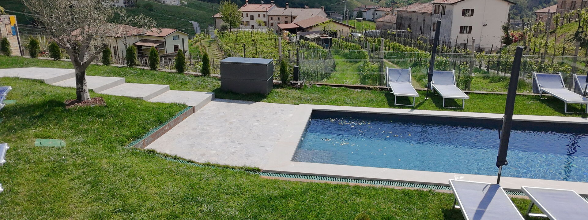 Villa Valdobbiadene Pool Spa: Autumn, Pool, Spring, Summer