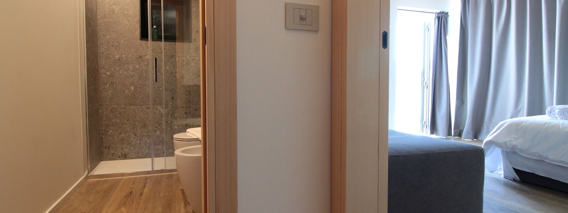 Villa Valdobbiadene Pool Spa: Autumn, Bedroom, Spring, Summer