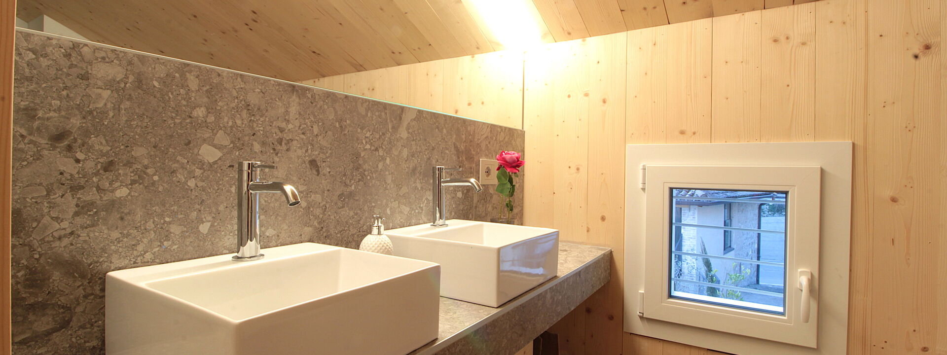 Villa Dolce Bacio, Pool and Spa, Valdobbiadene: Autunno, Bagno, Estate, Primavera