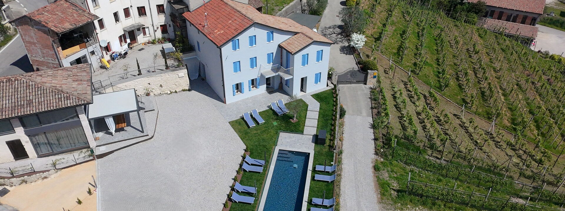 Villa Valdobbiadene Pool Spa: Autumn, Pool, Spring, Summer
