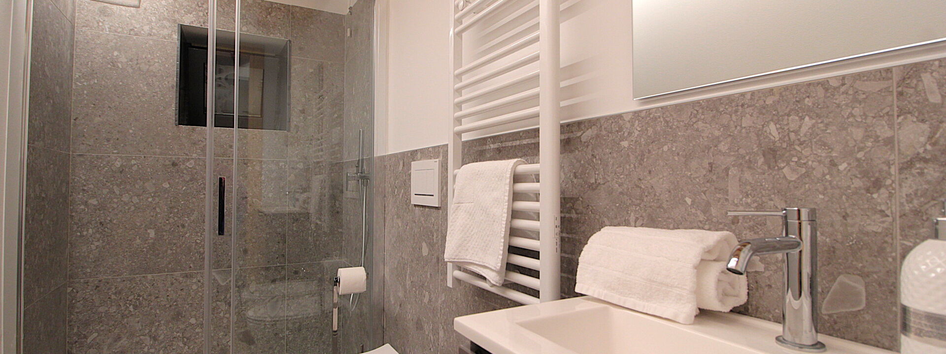 Villa Dolce Bacio, Pool and Spa, Valdobbiadene: Autunno, Bagno, Estate, Primavera