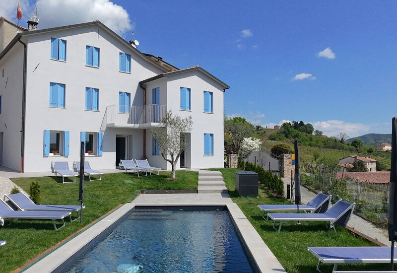 Villa Valdobbiadene Pool Spa: Autumn, Pool, Spring, Summer