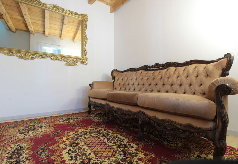 Villa Valdobbiadene Pool Spa: Autumn, Living Room, Spring, Summer
