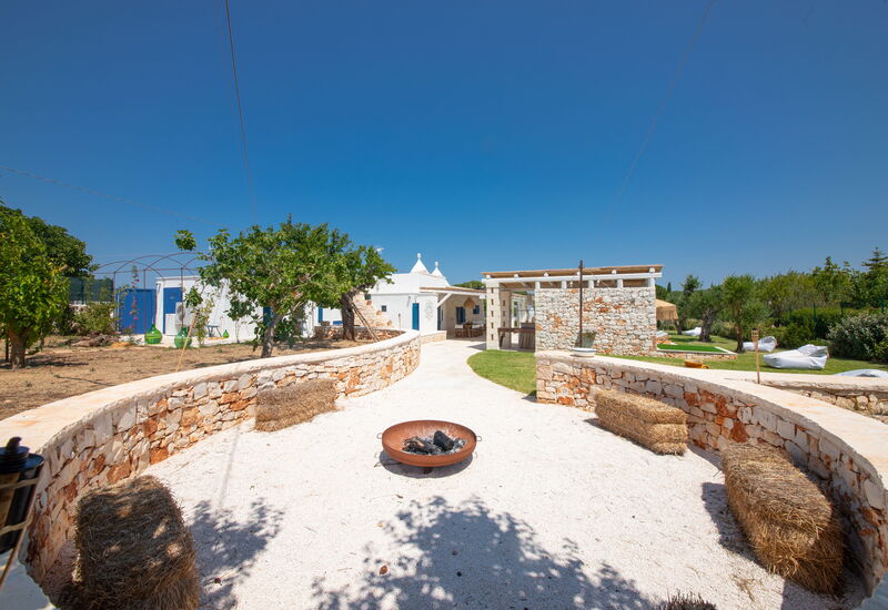 Trulli Valle D'Itria - Martina Franca: Außen, Draussen, Frühling, Garten, Herbst, Sommer, Winter