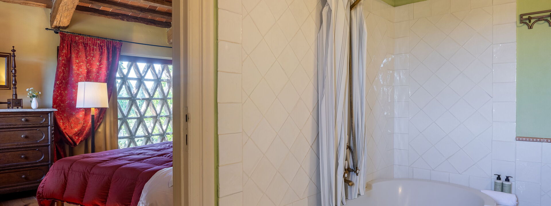 Villa Santa Barbara: Automne, chambre à coucher, Été, Printemps, Salle de bain