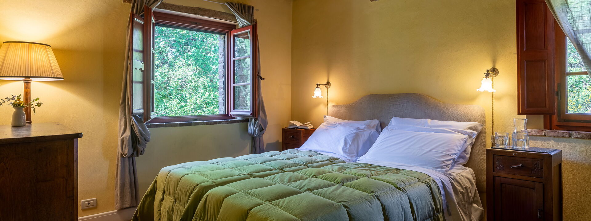 Villa Santa Barbara: Automne, chambre à coucher, Été, Printemps