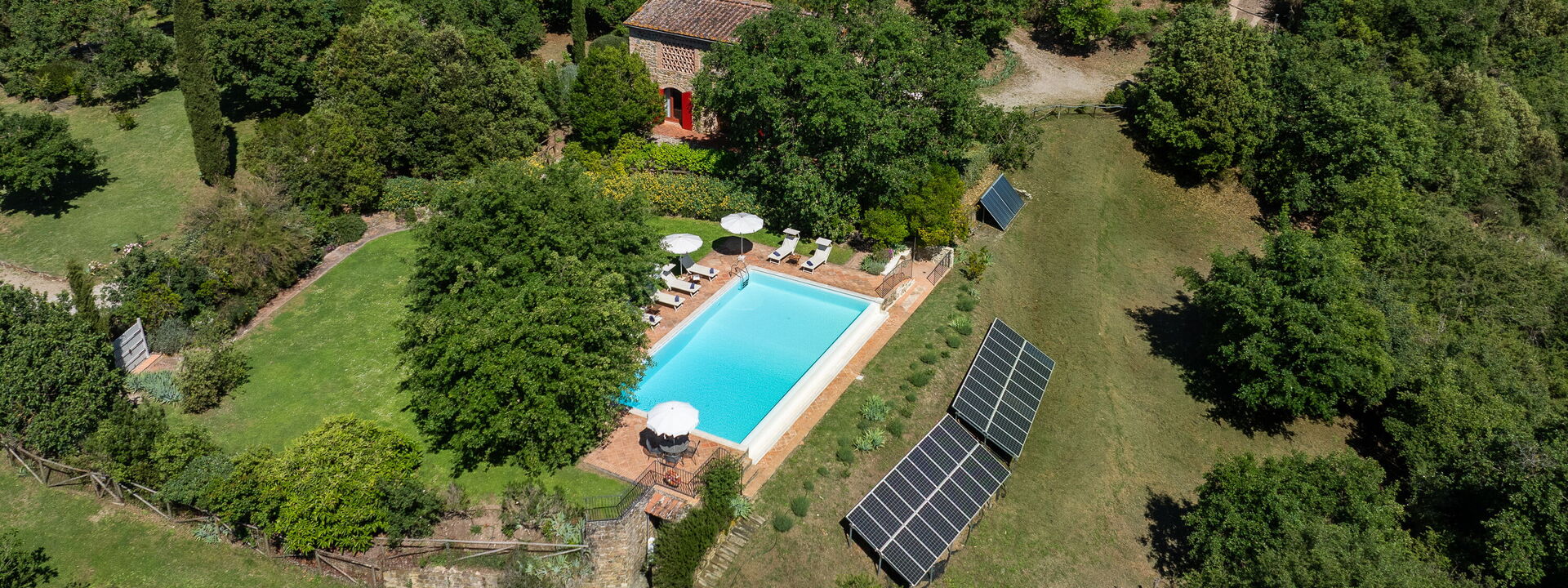 Villa Santa Barbara: Automne, bassin, Été, Extérieurs, Jardin, Printemps