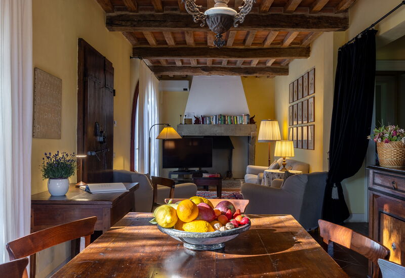 Villa Santa Barbara: Automne, Été, Printemps, Salle à manger, Salon