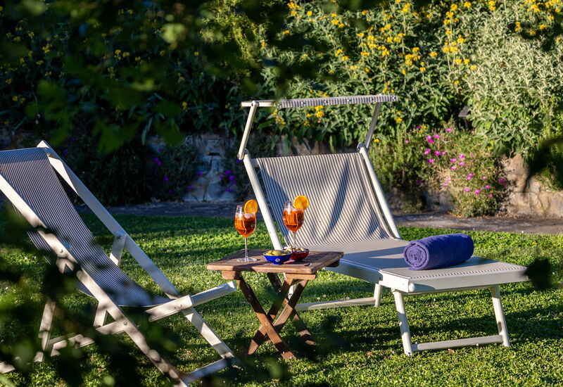 Villa Santa Barbara: Automne, Été, Extérieurs, Printemps