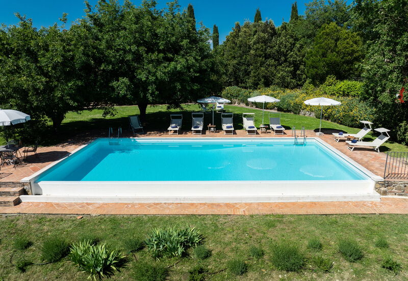Villa Santa Barbara: Automne, bassin, Été, Jardin, Printemps