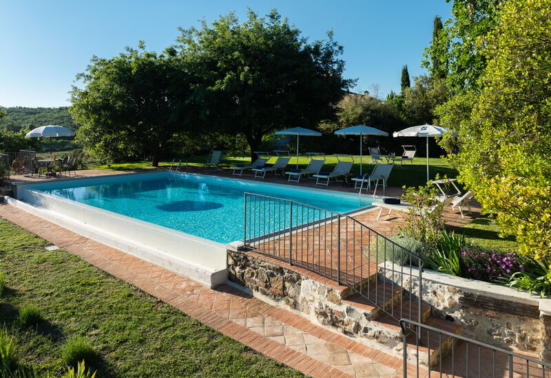 Villa Santa Barbara: Automne, Balcon / Terrasse / Patio, bassin, Été, Jardin, Printemps