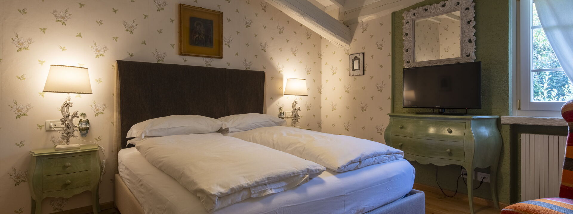 Villa El Perlè, Padenghe sul Garda: Autumn, Bedroom, Spring, Summer