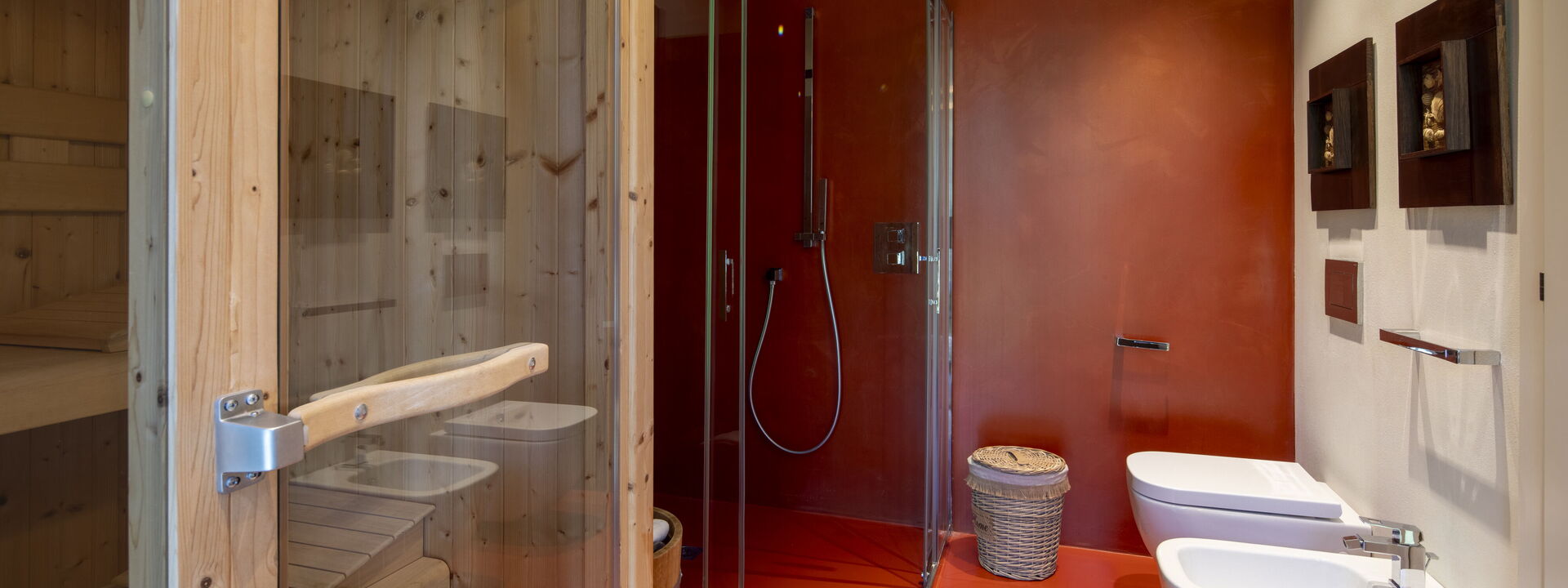 Villa El Perlè, Padenghe sul Garda: Autumn, Bathroom, Spring, Summer, Wellness