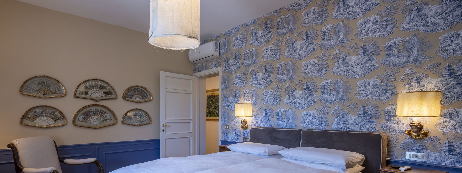 Villa El Perlè, Padenghe sul Garda: Autumn, Bedroom, Spring, Summer