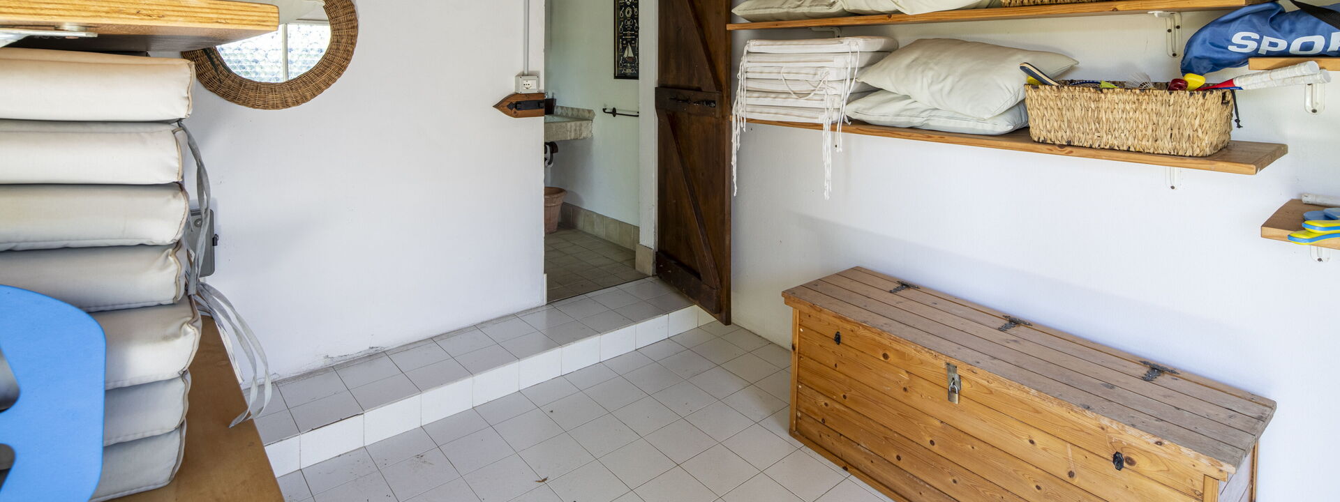Villa El Perlè, Padenghe sul Garda: Autumn, Bathroom, Spring, Summer