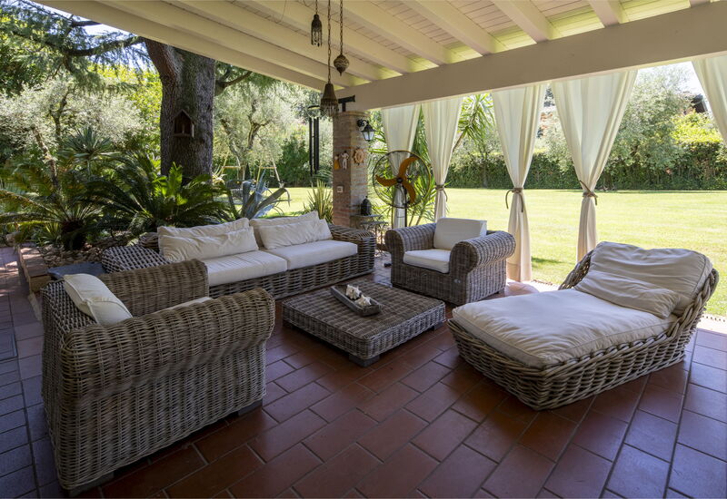 Villa El Perlè, Padenghe sul Garda: Autumn, Balcony / Terrace / Patio, Spring, Summer